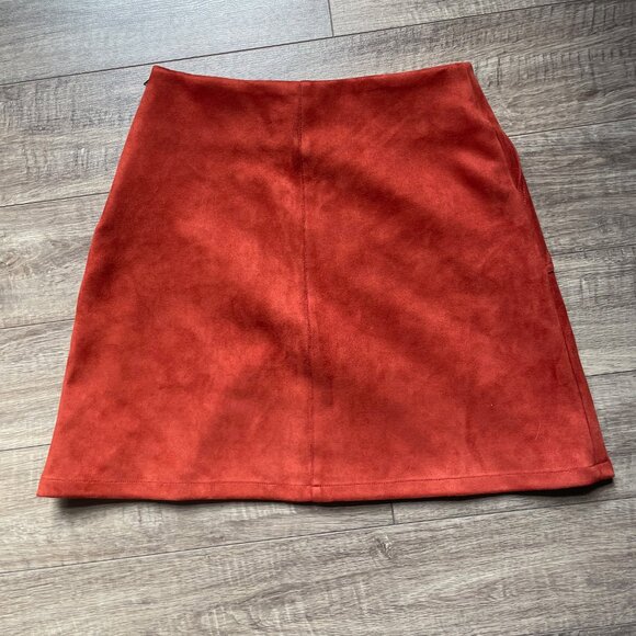 TWIK burnt orange faux-suede skirt, LINED, size XS, and Ladies....IT HAS POCKETS - Picture 5 of 5